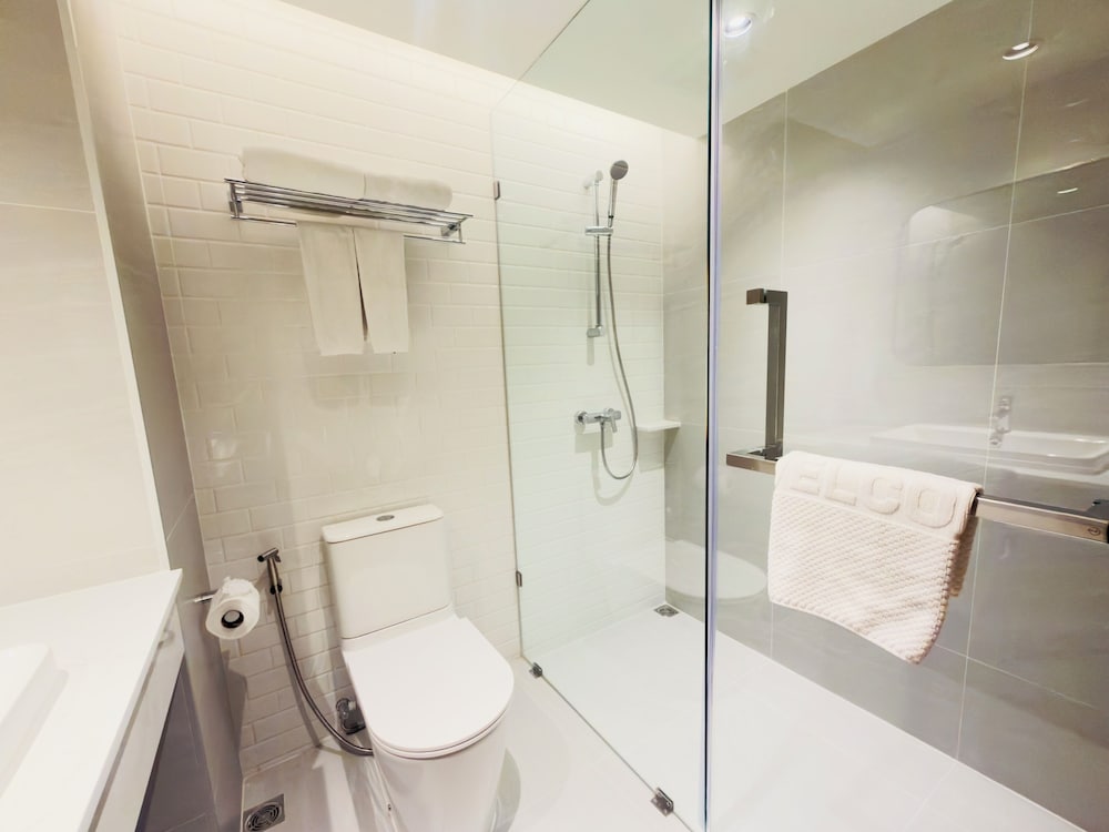 Фото Sandy Spring Hotel