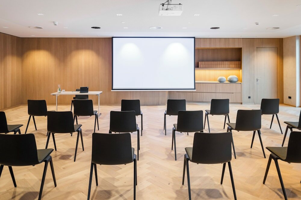 Фото 210259075922