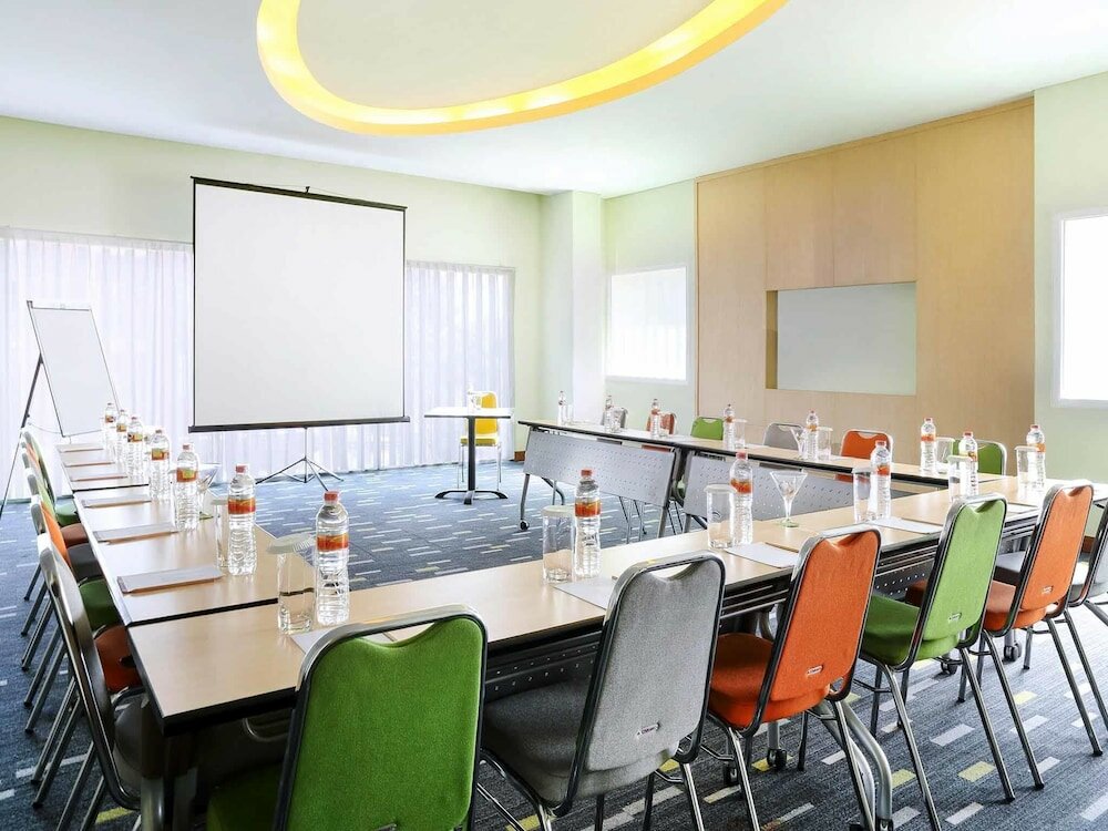 Фото Ibis Styles Yogyakarta