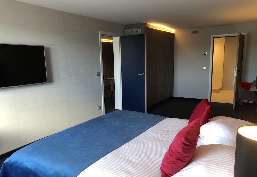 Фото Van der Valk Hotel Liège Congrès