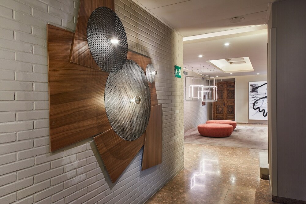 Фото Hotel Silken Ramblas