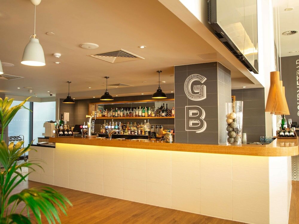 Фото Novotel London Wembley