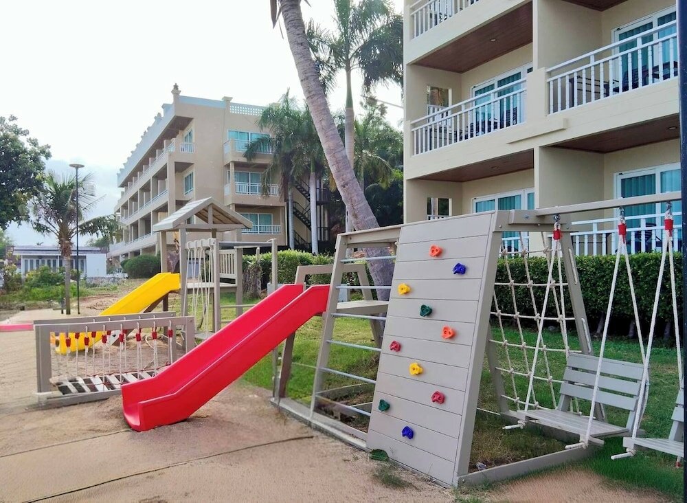 Фото Royal Phala Cliff Beach Resort and SPA