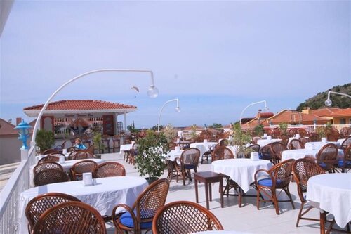 Гостиница Karbel Hotel в Олюденизе
