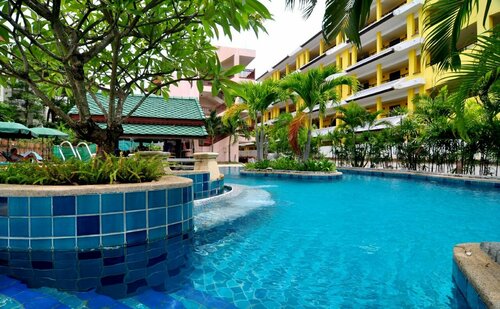 Baan Karonburi Resort