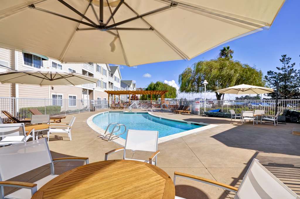 Фото Homewood Suites by Hilton Oakland Waterfront