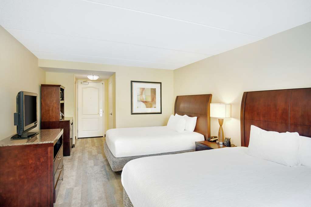 Фото Hilton Garden Inn Richmond Airport