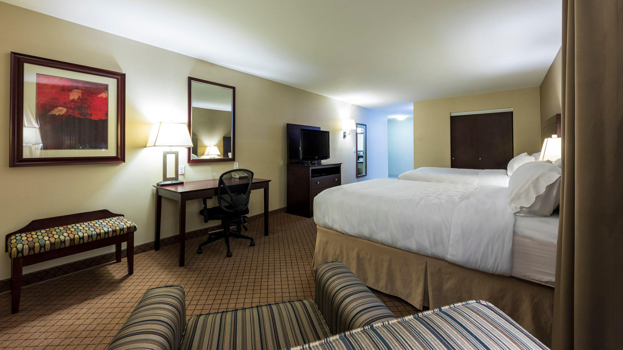 Фото Holiday Inn Hotel and Suites-Kamloops