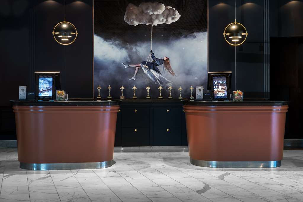 Фото отеля 2