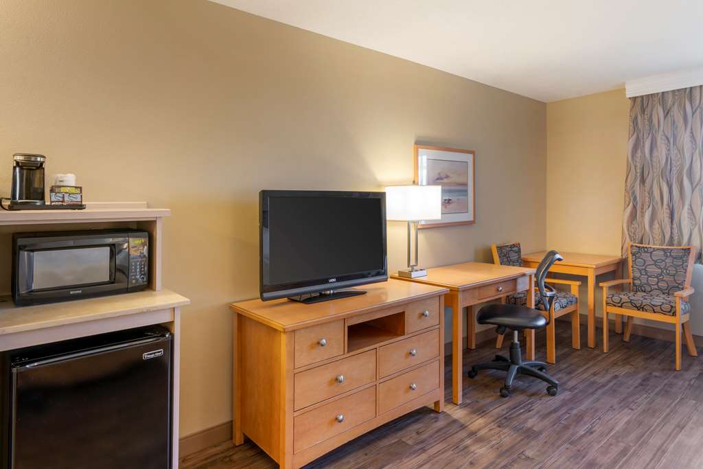 Фото Best Western Plus Ocean View Resort