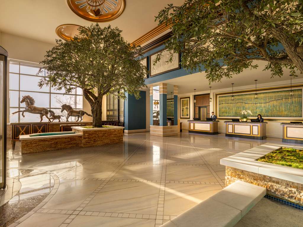 Фото Fairmont Austin
