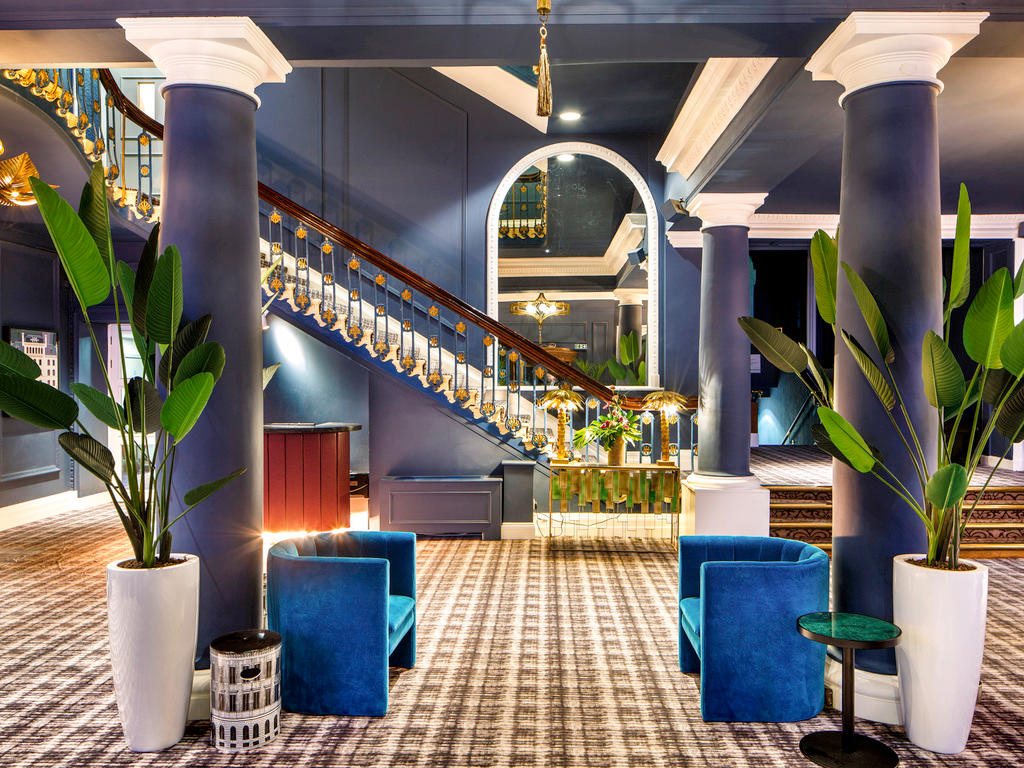 Фото отеля 2