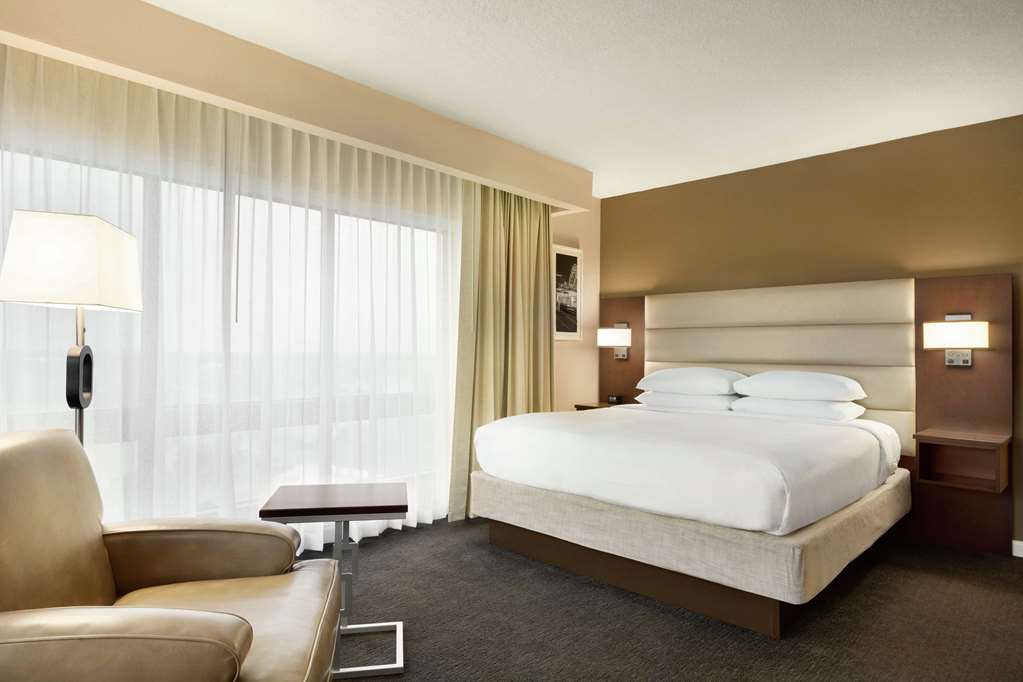 Фото Doubletree by Hilton Orlando Downtown