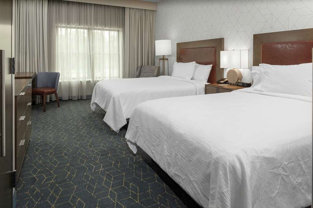 Фото Embassy Suites by Hilton Grand Rapids Downtown, Mi