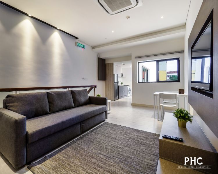 Фото Macallum Central Hotel by Phc
