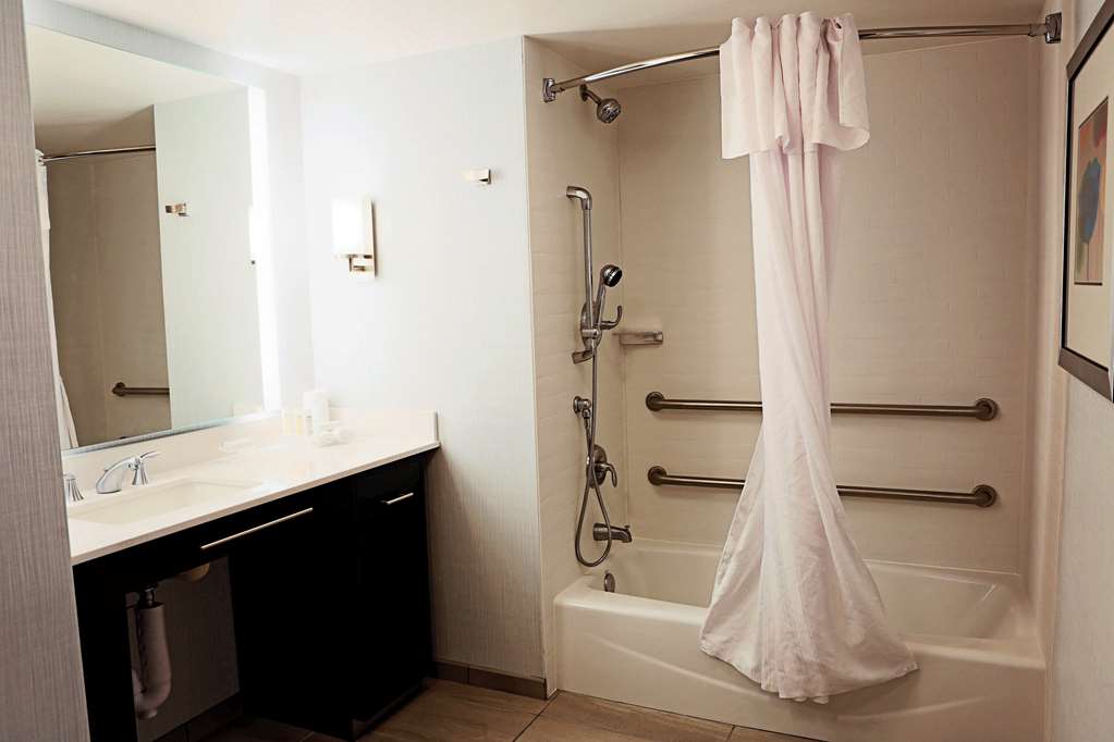Фото Homewood Suites by Hilton Asheville-Tunnel Road