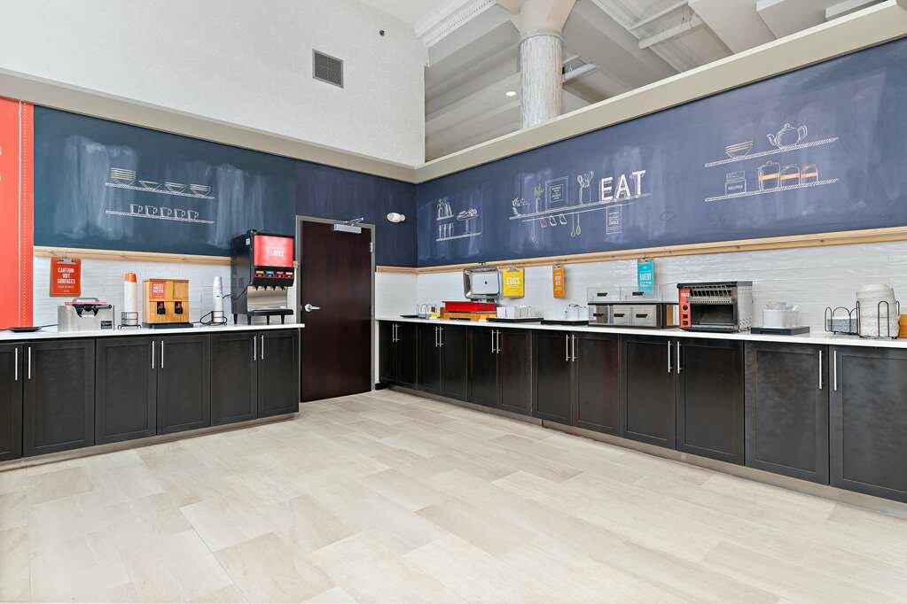 Фото Hampton Inn Kansas City/Downtown Financial District