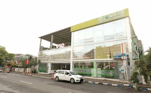 Гостиница Oyo 603 Ebizz Hotel в Джембере