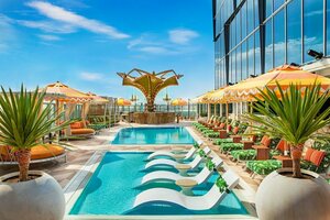 Гостиница Moxy Downtown Los Angeles