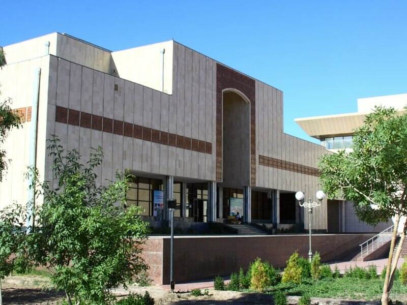 Фото Jipek Joli Hotel