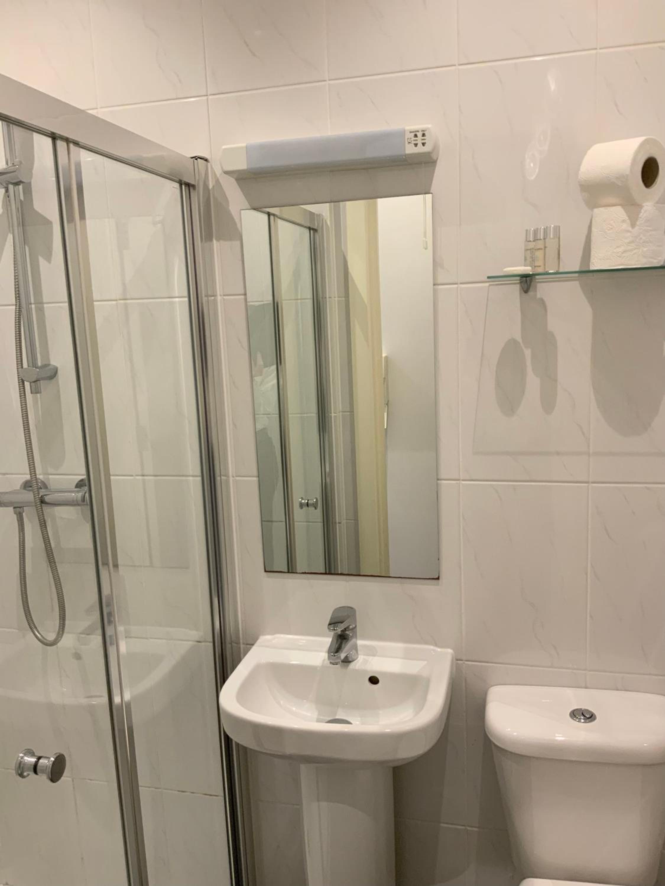 Фото Fox House, Studio Apartments