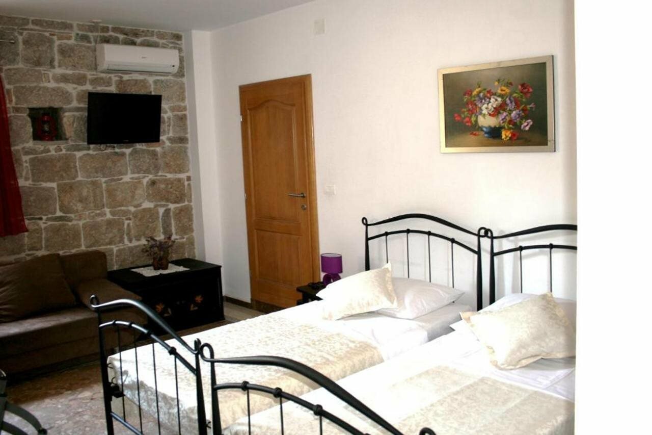 Фото Emily Rooms