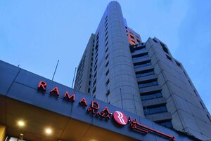 Гостиница Ramada Plaza by Wyndham Beirut Raouche