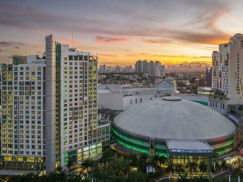 Гостиница Novotel Manila Araneta City Hotel в Кесон-Сити