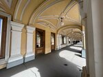 Садовая линия Гостиного двора (Nevskiy Avenue, 35В), atracción