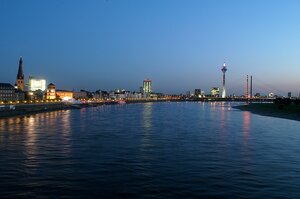 Гостиница Отель Premier Inn Duesseldorf City Centre