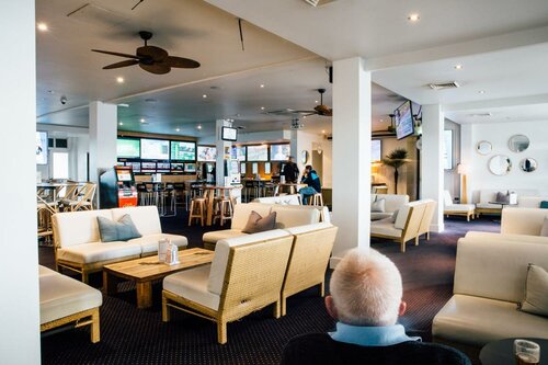 Гостиница Crossroads Hotel в Сиднее