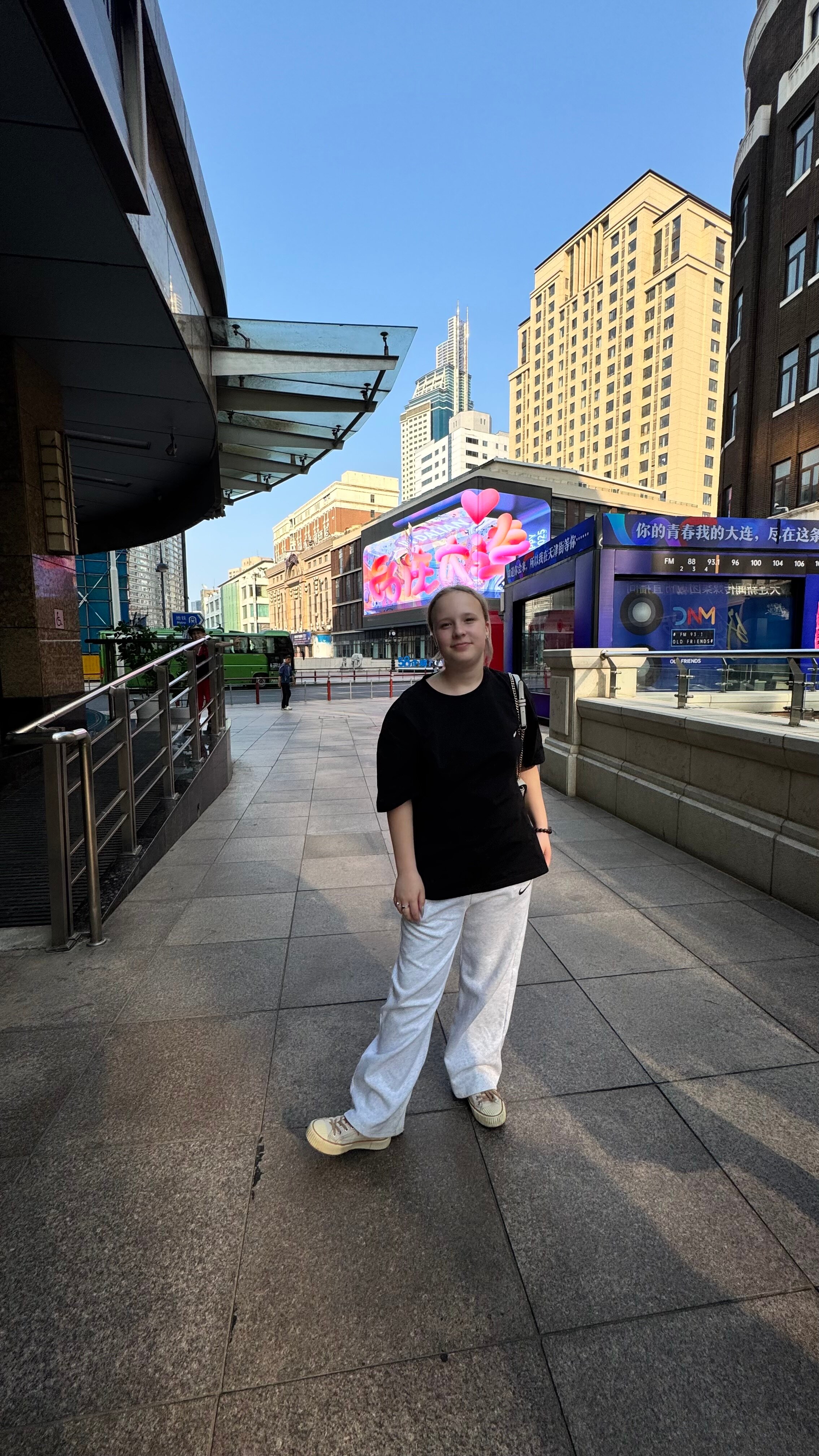 Фото Holiday Inn Express Dalian City Center