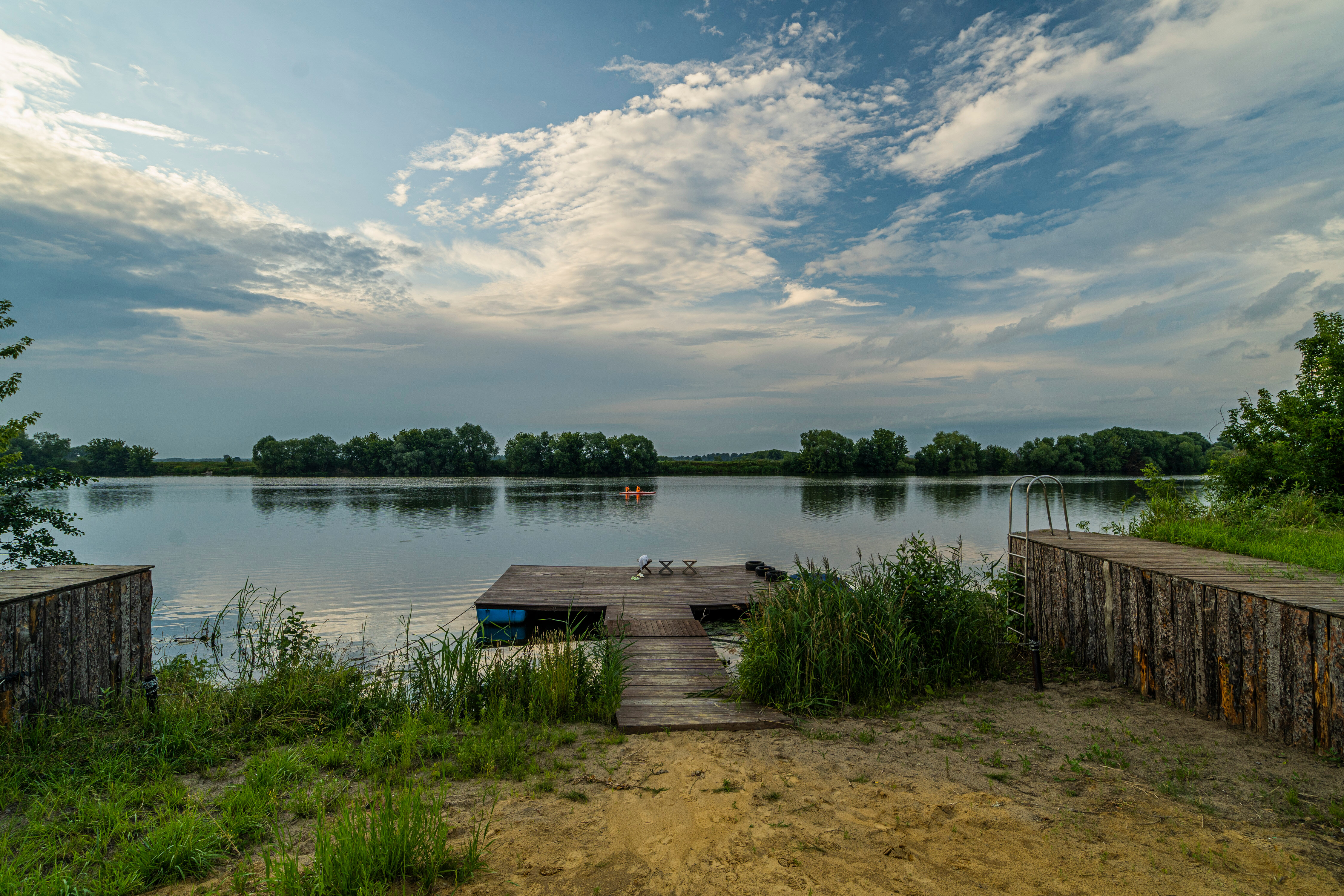 Фото Дом у реки