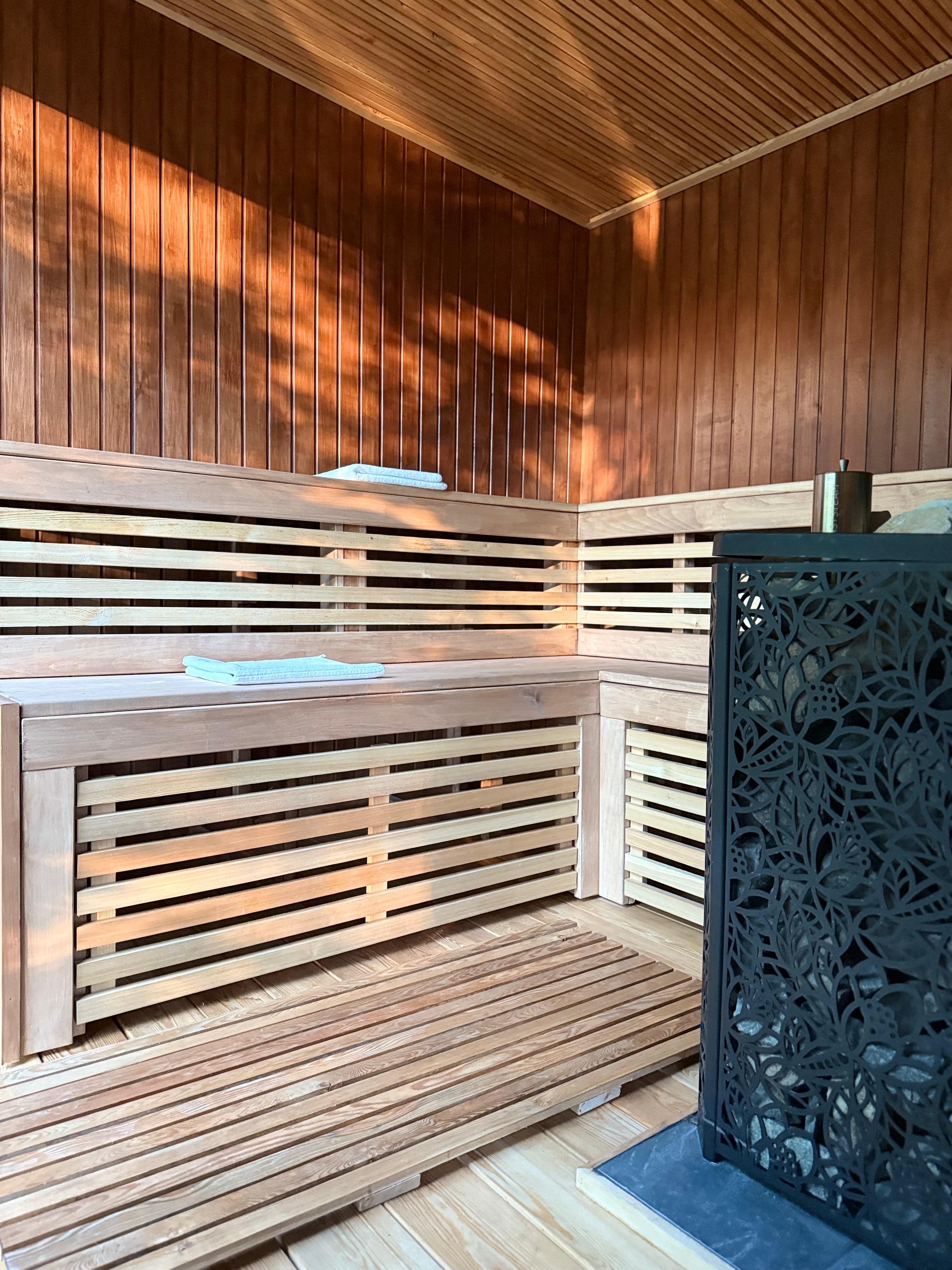 Фото Вилла на воде Рощино