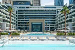 отель Five Luxe Jbr