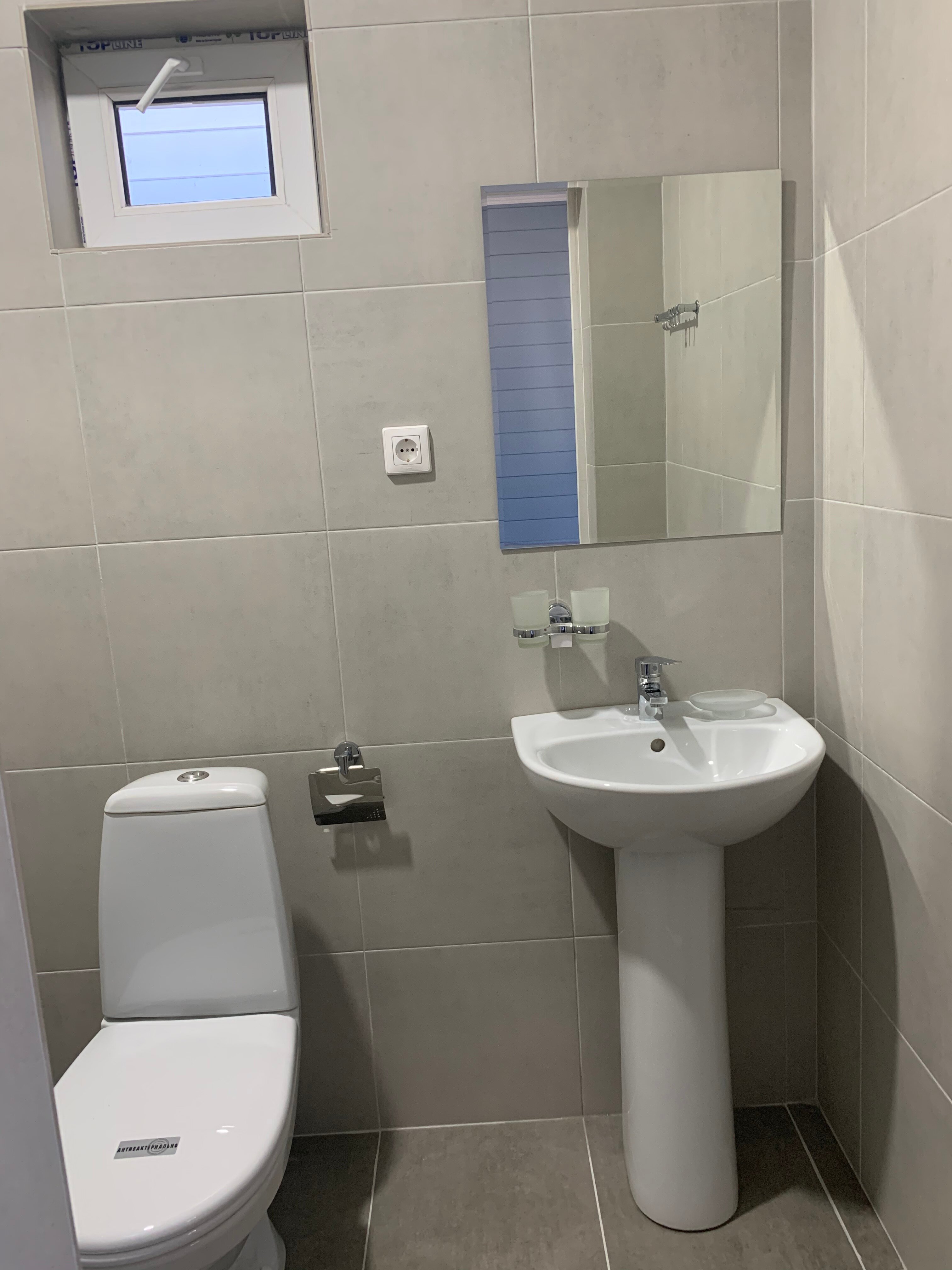 Фото 18755341514