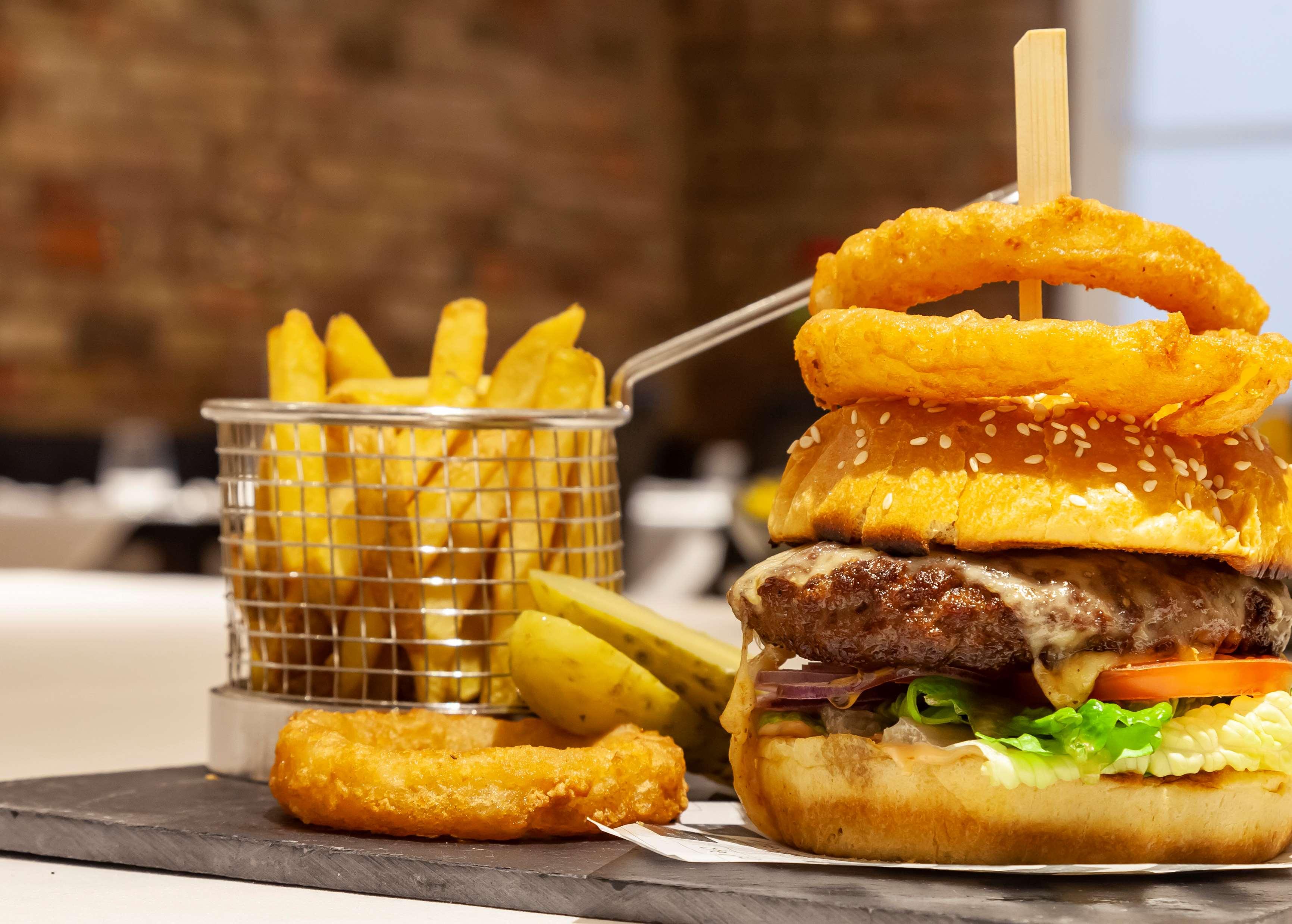 Фото The Caesar Hotel