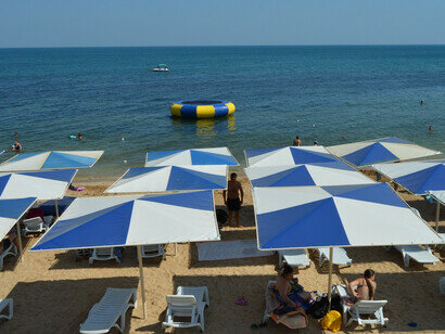 Фото Мер Бак