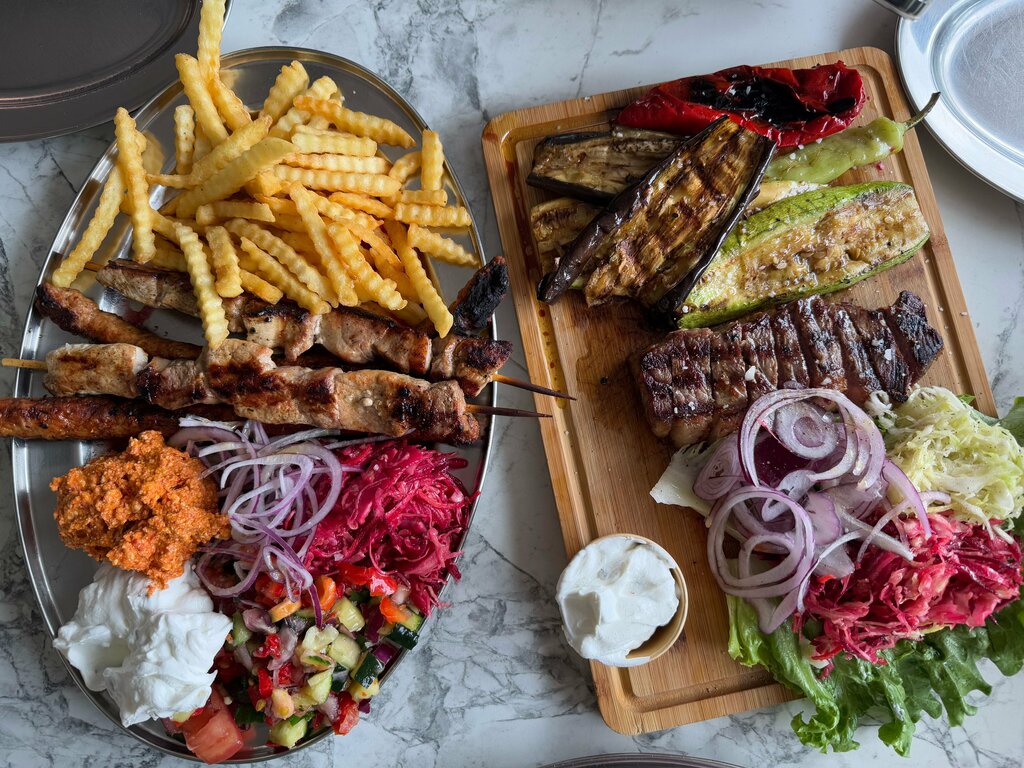 Fast food Steak&BBQ House Tanjga, Kotor, photo