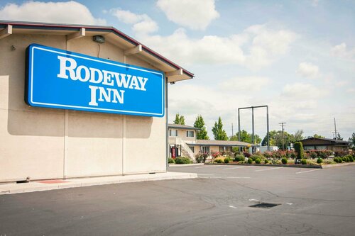 Гостиница Rodeway Inn