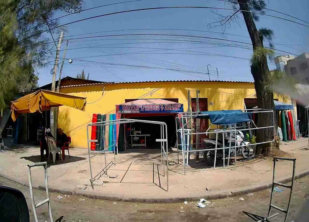 Frame and awning structures Structures of Frames and Awnings, Cochabamba, photo