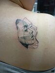 Треугольник (ulitsa Lva Tolstogo, 6), salón de tatuajes