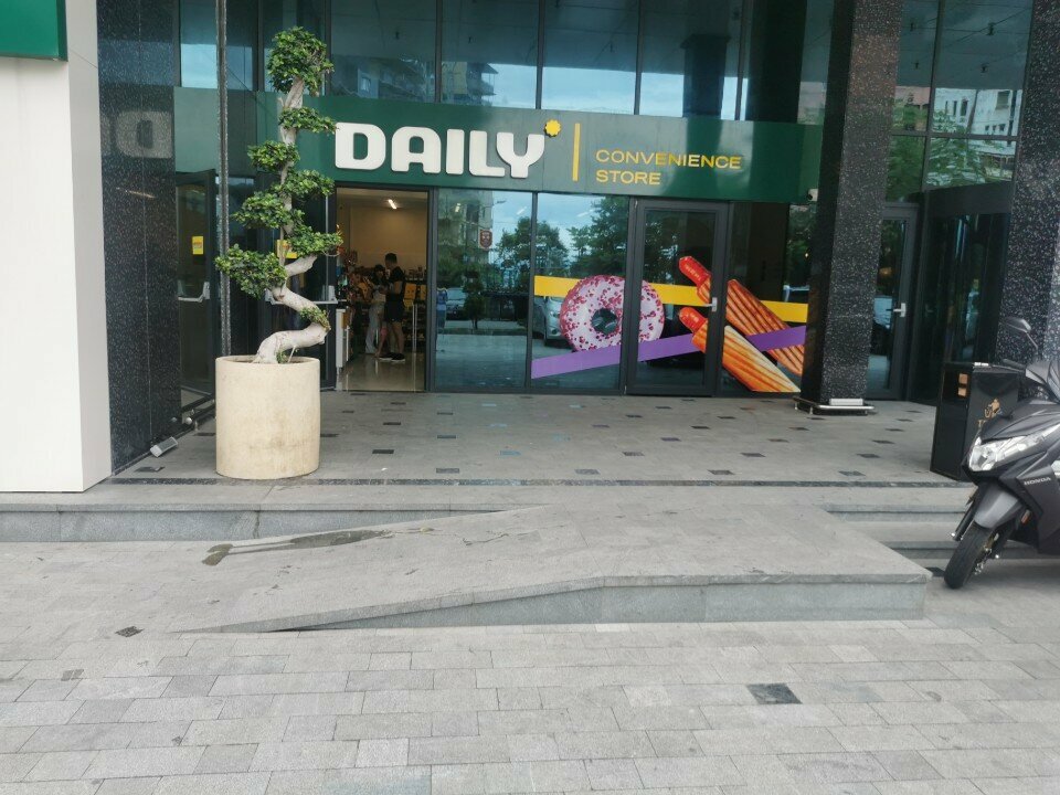 Supermarket Daily, Batumi, photo