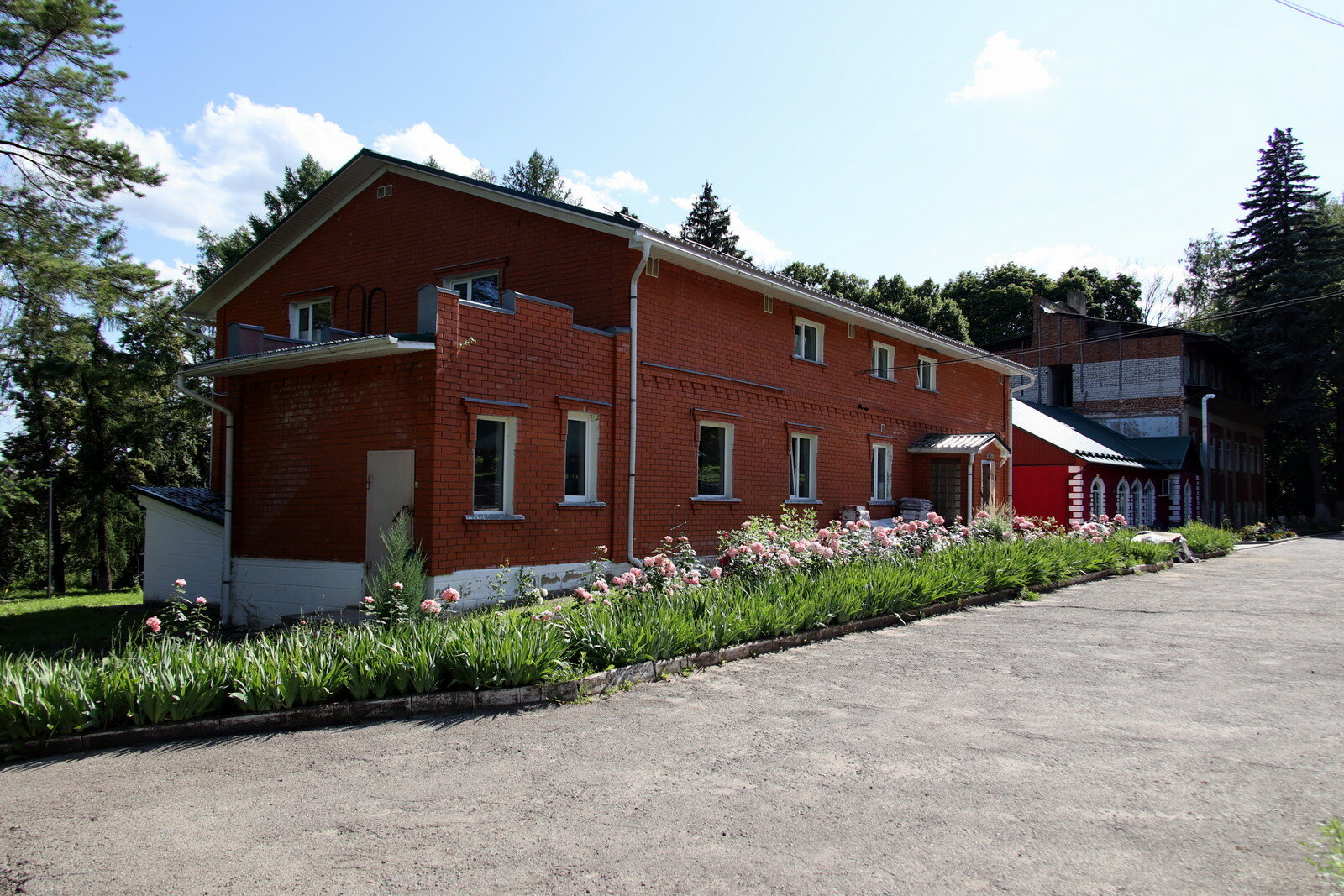 Фото отеля 2