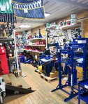Avtoinstrument 7 avto (Kiyevskoye Highway, 49А), car service and garage equipment