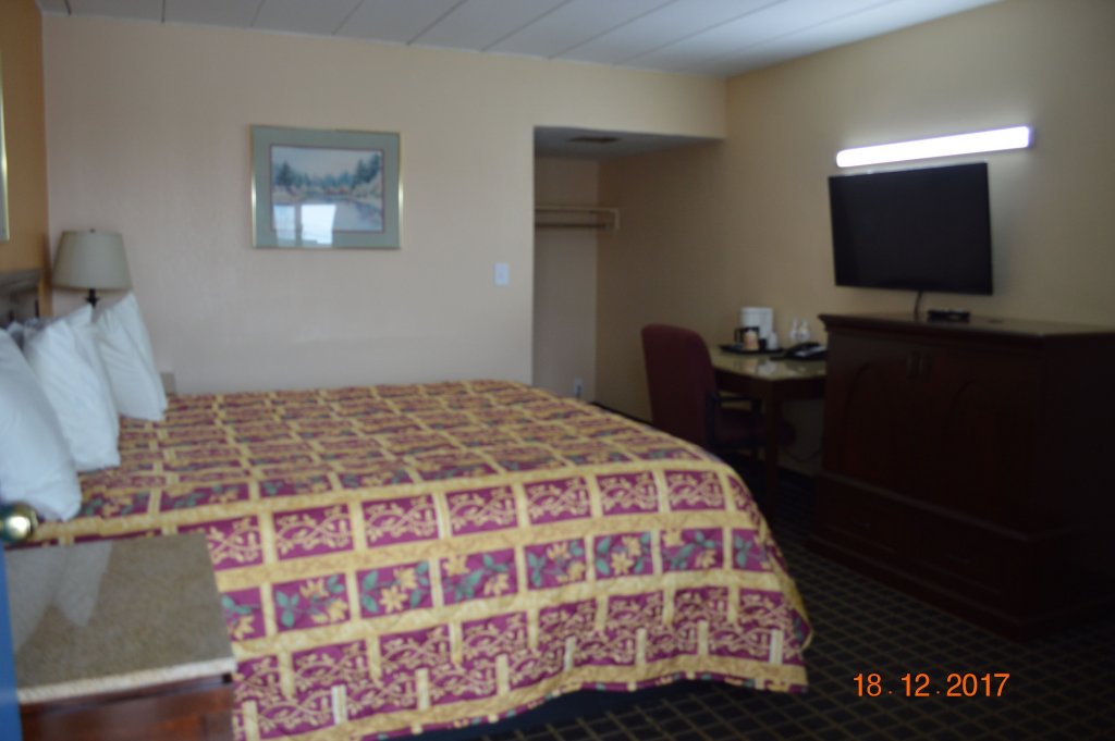 Фото Budget Inn of Bay City