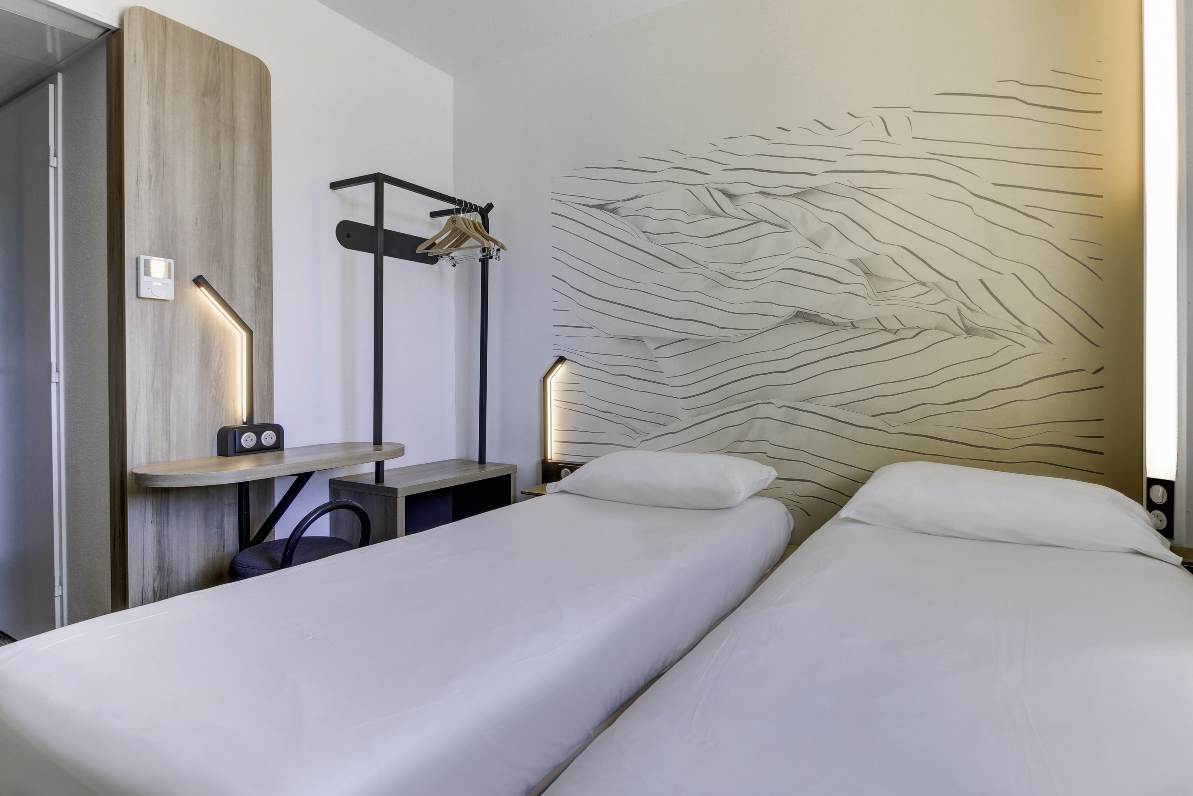 Фото B&B HOTEL Marseille Prado Vélodrome