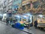 Yilmaz Greengrocer (Istanbul, Fatih, Mimar Hayrettin Neighborhood, Balipasa Slope, 33) ، متجر بيع خضر خضروات طازجة