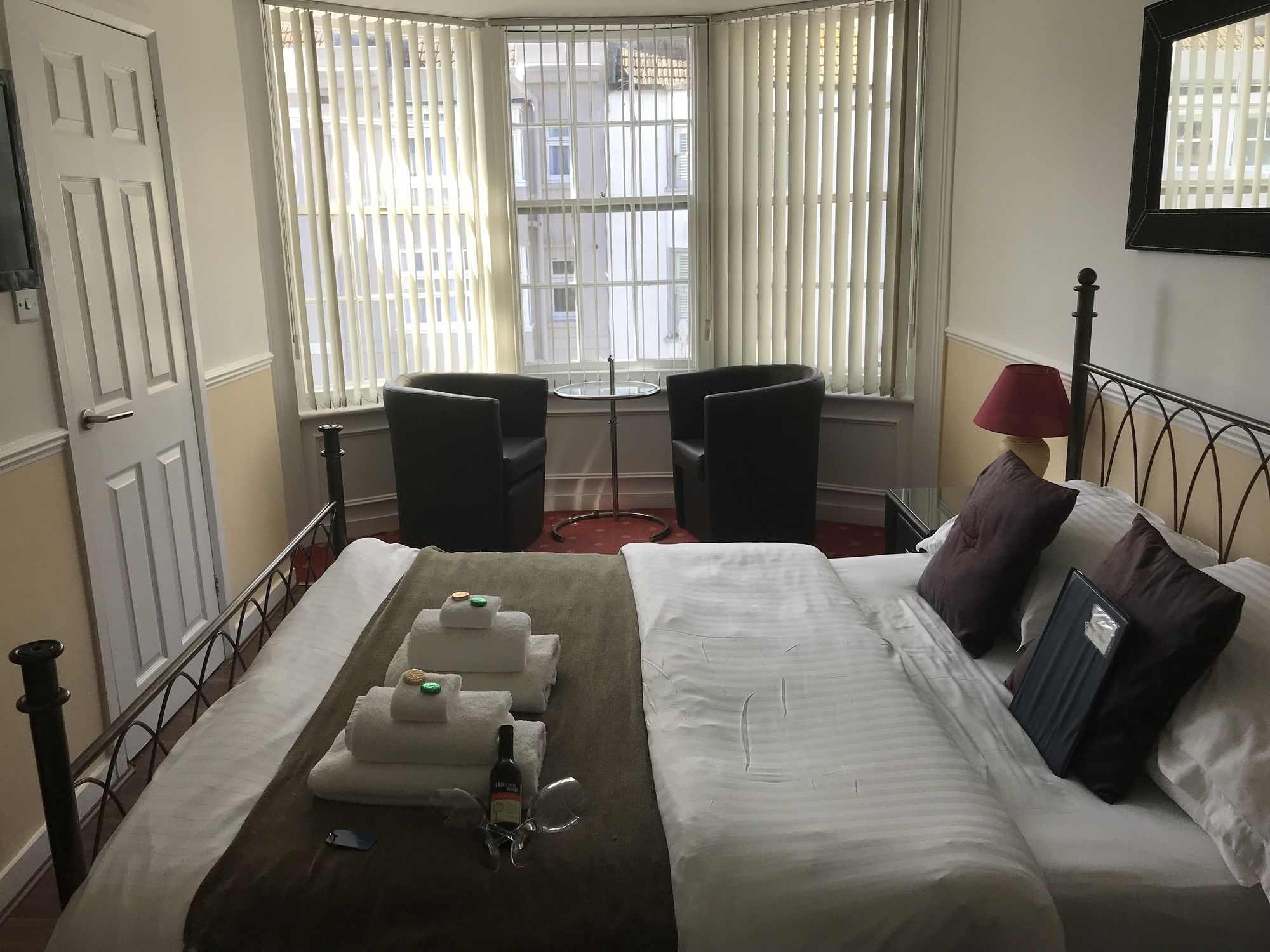 Фото Kempfield House Hotel