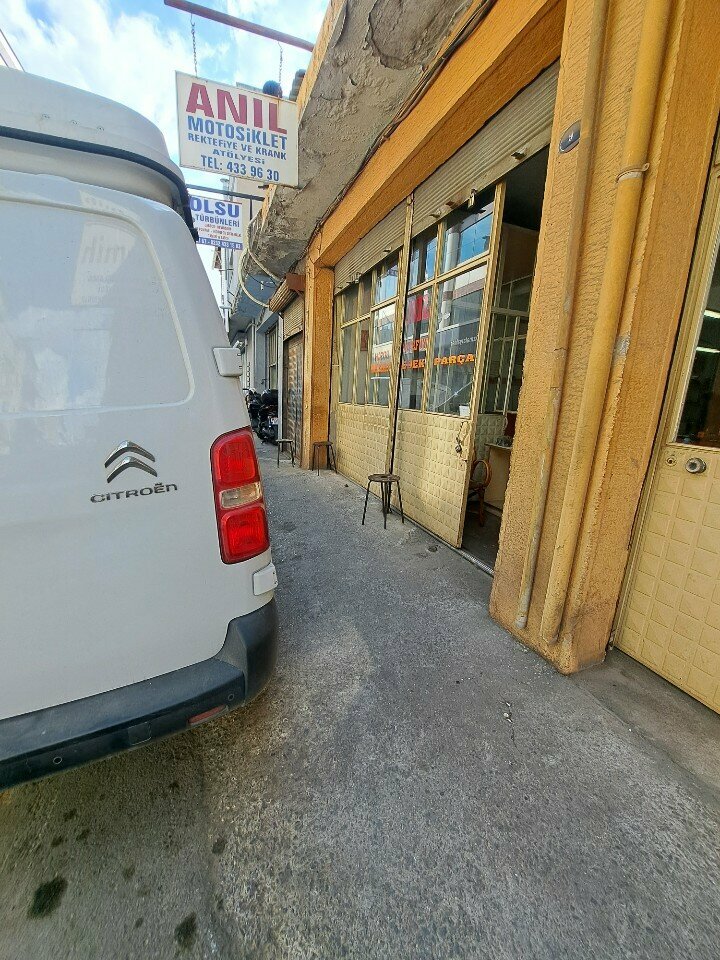 Engine repairs Anil Motorcycle Refinishing and Crank Workshop, Izmir, photo